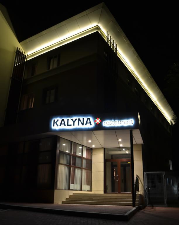Hotel Kalyna Charkiw Exterior foto